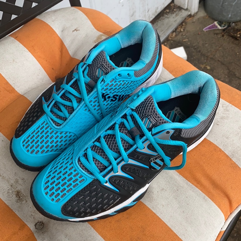 Women’s kswiss running shoes, almost new